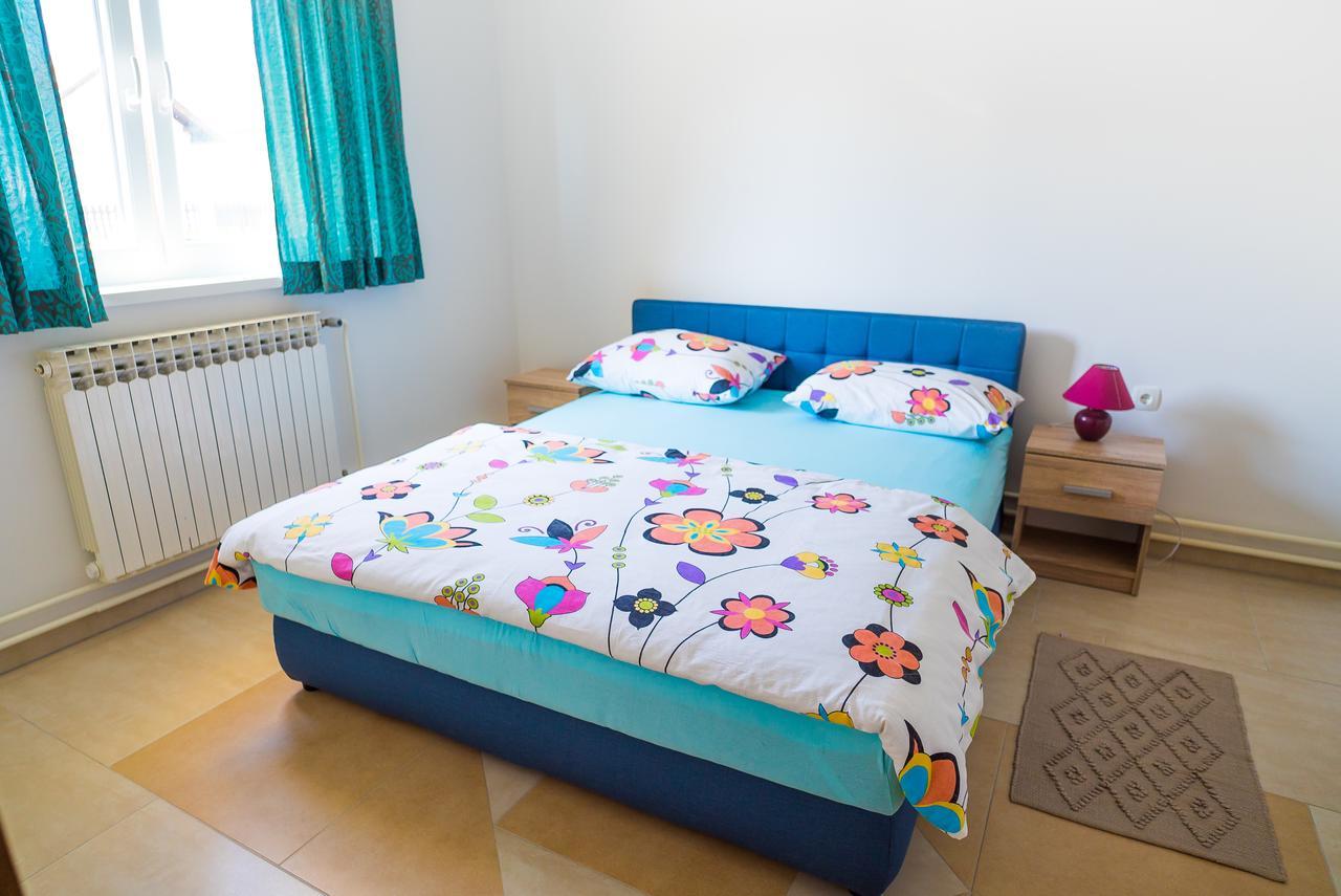 Tina Rooms Velika Gorica Exterior foto