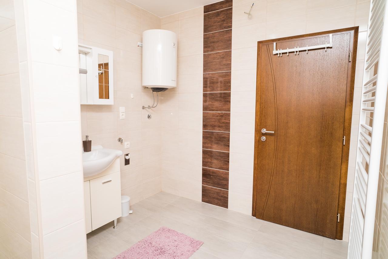 Tina Rooms Velika Gorica Exterior foto