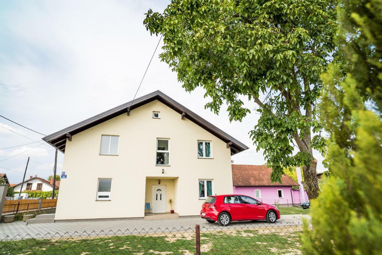 Tina Rooms Velika Gorica Exterior foto