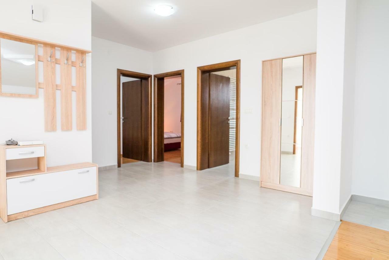Tina Rooms Velika Gorica Exterior foto