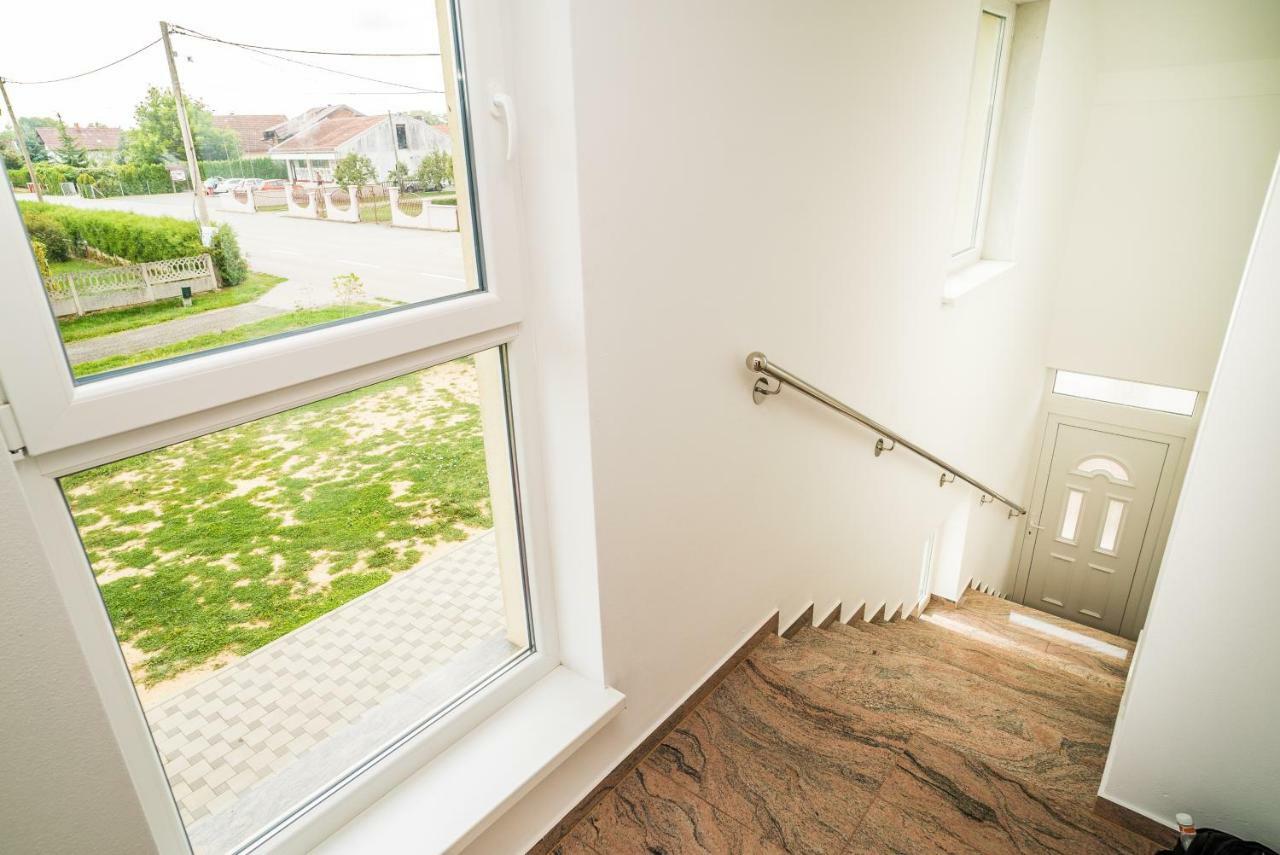 Tina Rooms Velika Gorica Exterior foto